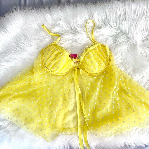 36C VS Victoria’s Secret Sexy little things Yellow Chemise Costume Lingerie Slip - Picture 5 of 16